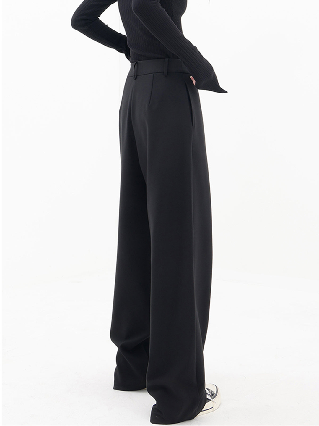 Raphaëlle - Asymmetrical Fashion Trousers