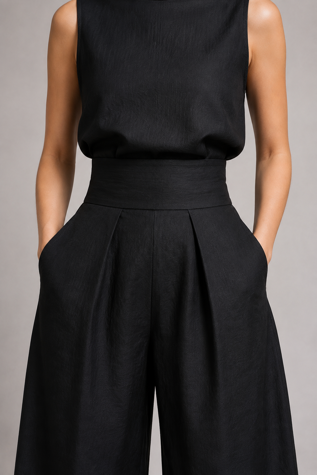 Sleeveless High-Neck Wide-Leg Set in Black, waistband construction detail